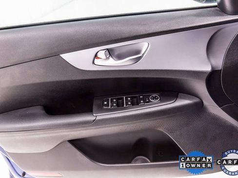 Used 2022 Kia Forte LXS w/ LXS Technology Package image 24