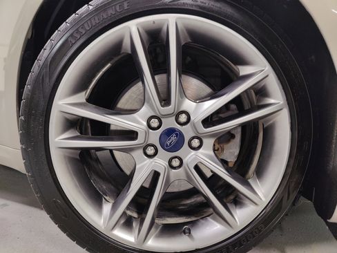 Used 2015 Ford Fusion Titanium image 23