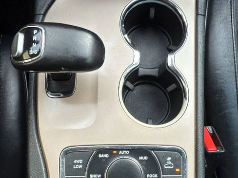 Used 2015 Jeep Grand Cherokee Summit w/ Platinum Series Group AWD/4WD image 20
