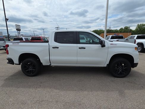 New 2026 Chevrolet Silverado 1500 LT Trail Boss w/ Safety Package AWD/4WD image 10