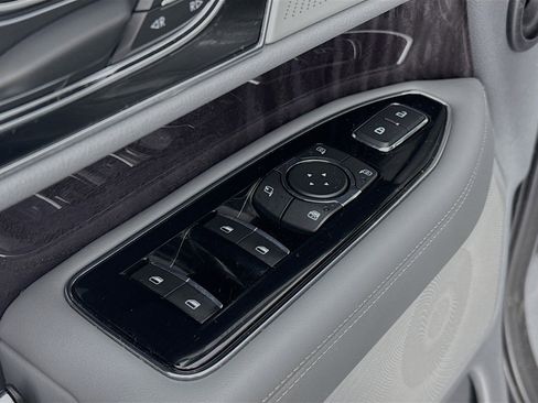 Used 2019 Lincoln Navigator Reserve w/ Cargo Package image 18