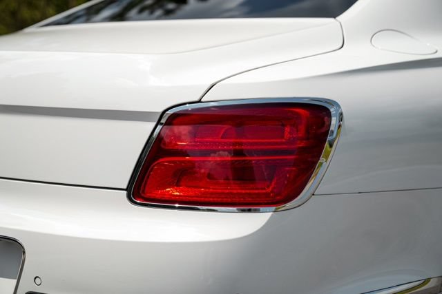 Used 2022 Bentley Flying Spur V8 AWD/4WD image 20
