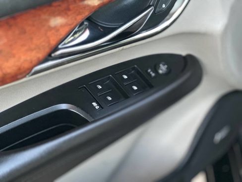 Used 2014 Cadillac ATS Luxury w/ Driver Awareness Package image 16