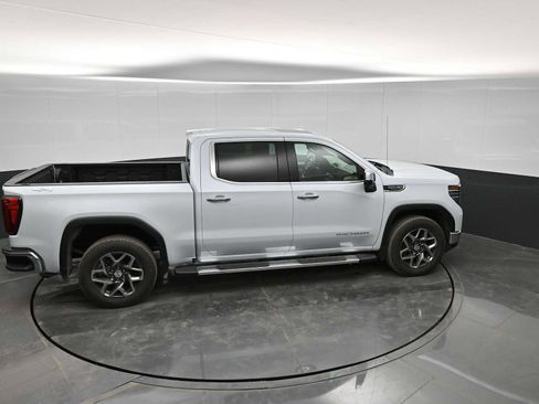 New 2026 GMC Sierra 1500 SLT w/ SLT Premium Plus Package image 29