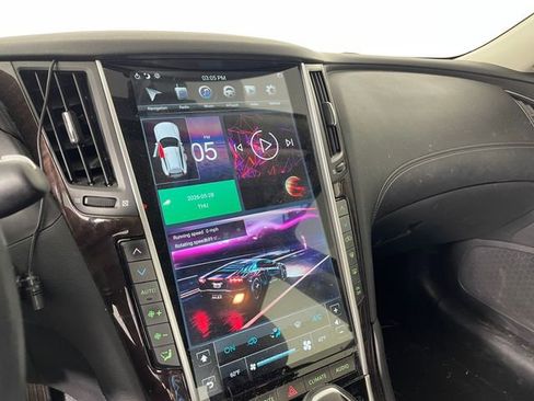 Used 2018 INFINITI Q50 Luxe RWD image 7