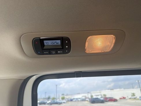 Used 2019 Honda Odyssey EX-L image 27