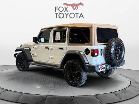 Used 2022 Jeep Wrangler Unlimited Sport AWD/4WD image 4