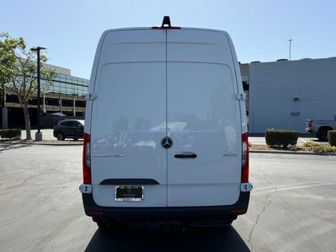 New 2026 Mercedes-Benz Sprinter 2500 image 11
