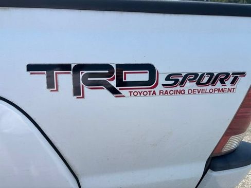 Used 2015 Toyota Tacoma 4x4 Double Cab w/ TRD Sport Package image 10