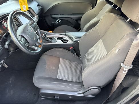 Used 2023 Dodge Challenger GT w/ Blacktop Package image 10