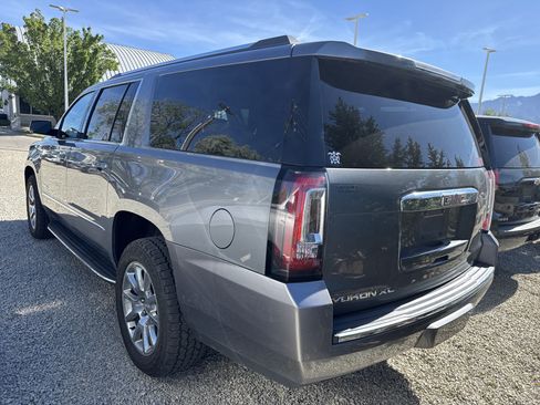 Used 2018 GMC Yukon XL Denali w/ Open Road Package AWD/4WD image 5