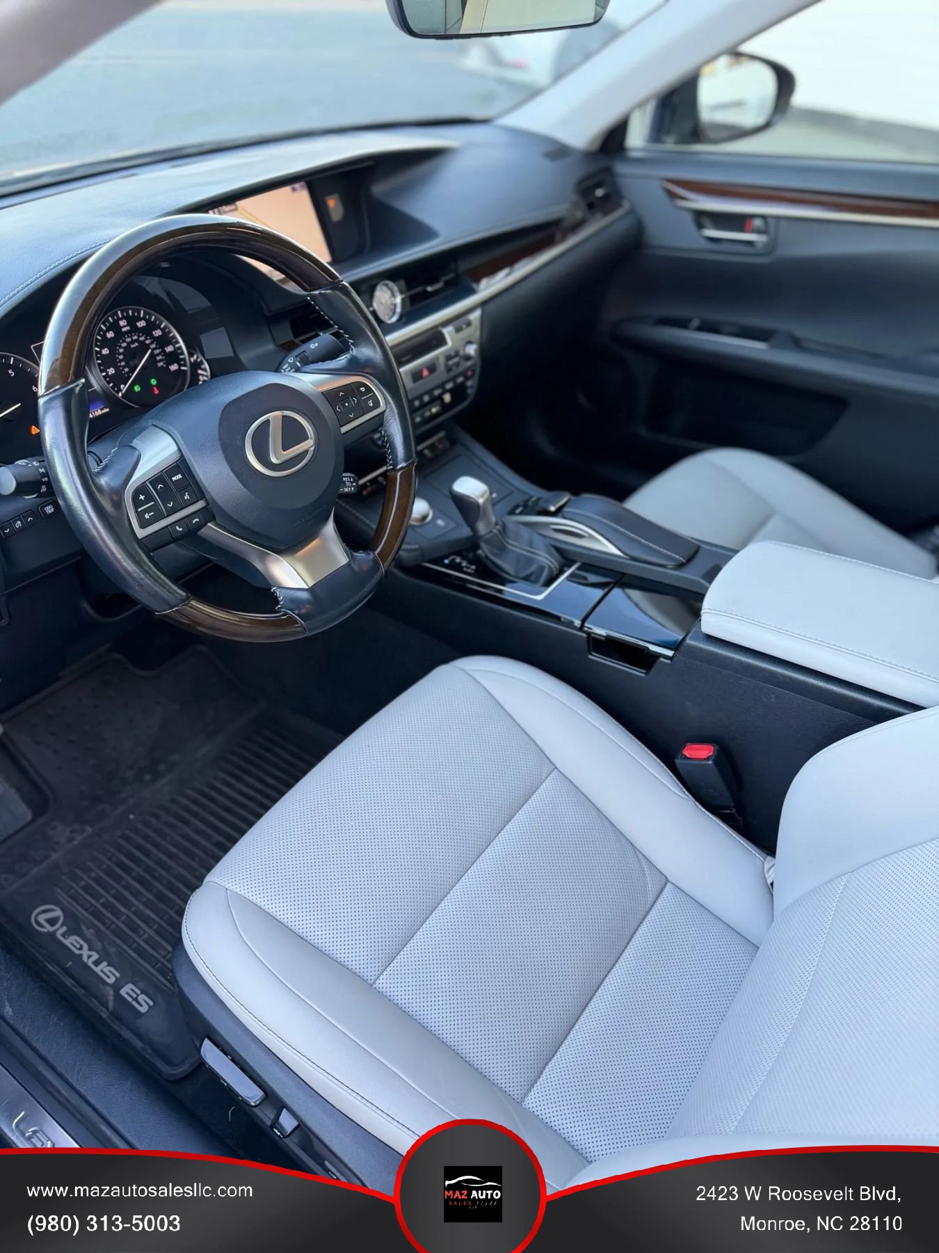 Used 2016 Lexus ES 350 w/ Navigation System Package FWD image 9