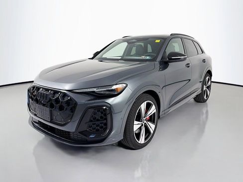 New 2025 Audi SQ5 Premium Plus image 3