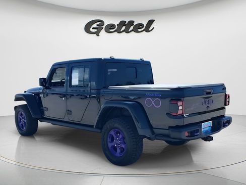 Used 2021 Jeep Gladiator Rubicon image 3
