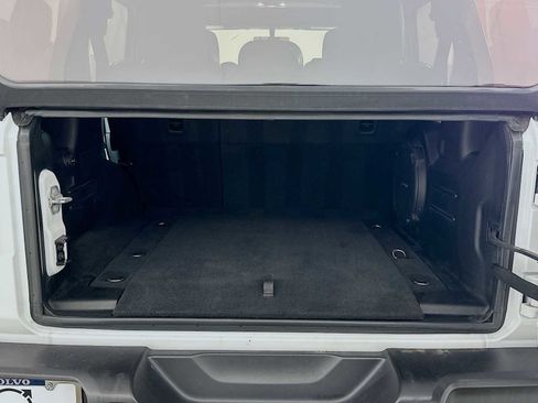 Used 2022 Jeep Wrangler Unlimited Rubicon w/ LED Lighting Group image 24