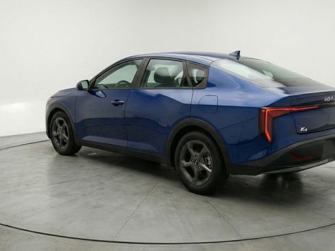 Used 2025 Kia K4 FWD image 6