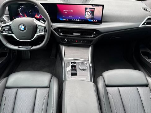 Used 2025 BMW 430i Coupe w/ Premium Package image 16