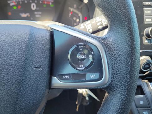 Used 2020 Honda CR-V LX image 29