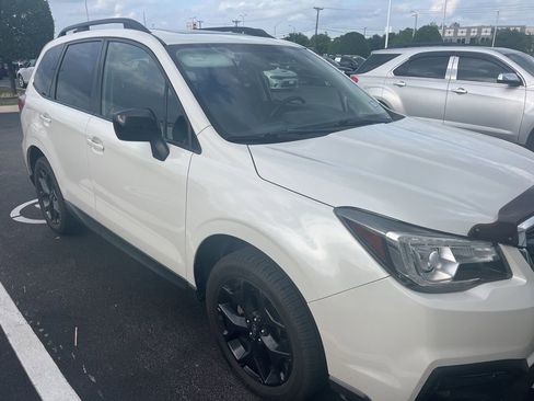 Used 2018 Subaru Forester 2.5i Premium w/ Popular Package #3B image 3
