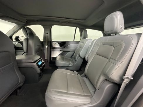 Used 2020 Lincoln Aviator Reserve w/ Equipment Group 201A image 26