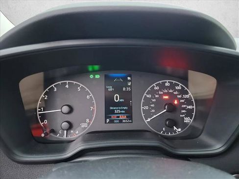 Used 2025 Toyota Corolla LE image 18