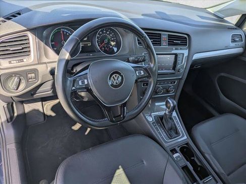 Used 2015 Volkswagen e-Golf SEL Premium FWD image 10