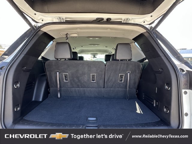 Used 2021 Chevrolet Traverse LT FWD image 31