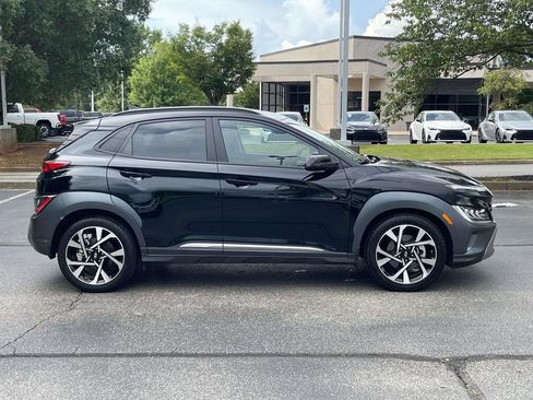 Used 2023 Hyundai Kona Limited FWD image 2