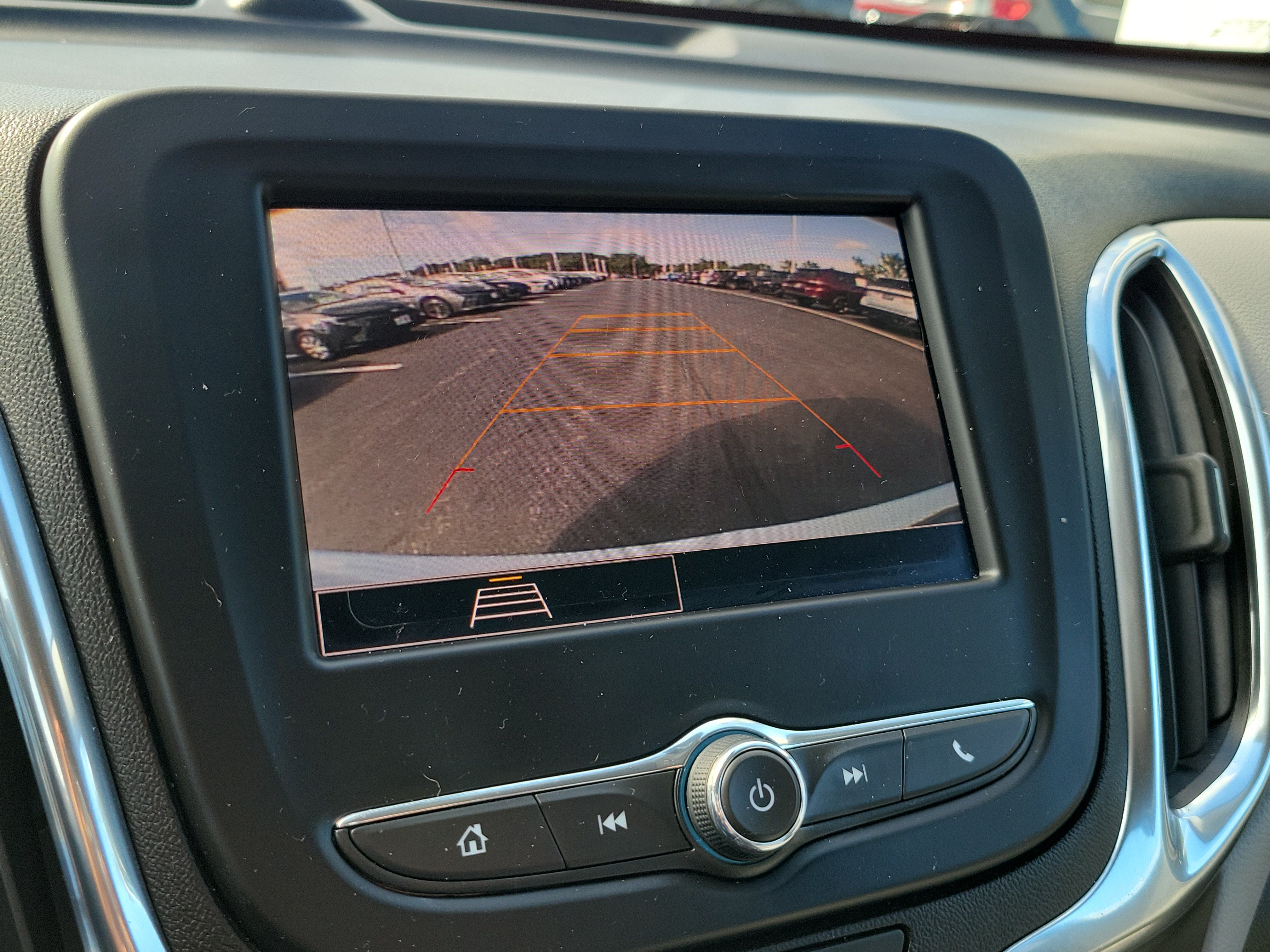 Used 2024 Chevrolet Equinox LS w/ LS Convenience Package FWD image 28
