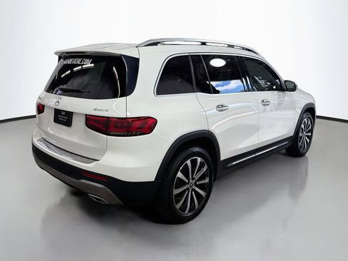 Used 2022 Mercedes-Benz GLB 250 4MATIC image 9