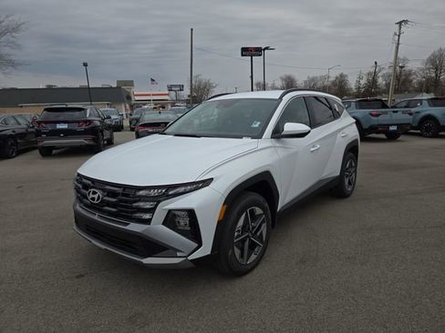 New 2026 Hyundai Tucson SEL AWD/4WD image 2