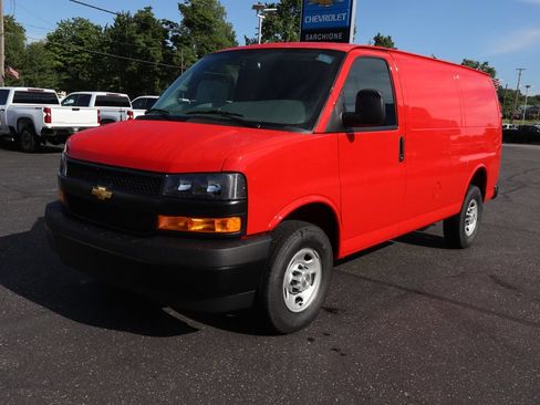 New 2026 Chevrolet Express 2500 w/ Driver Convenience Package RWD image 27
