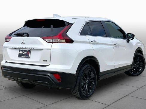 Used 2022 Mitsubishi Eclipse Cross LE FWD image 13