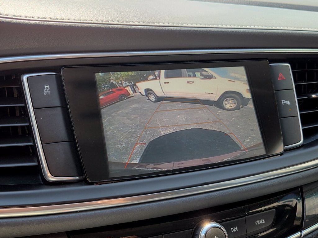 Used 2019 Buick Enclave Essence FWD image 25