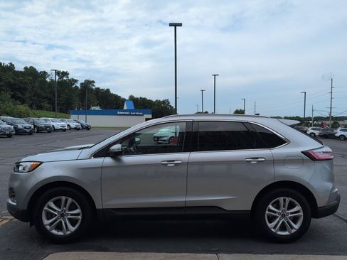 Used 2020 Ford Edge SEL w/ Convenience Package AWD/4WD image 5