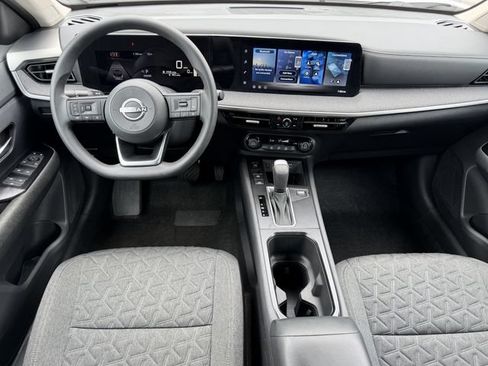 Used 2026 Nissan Kicks SV FWD image 14