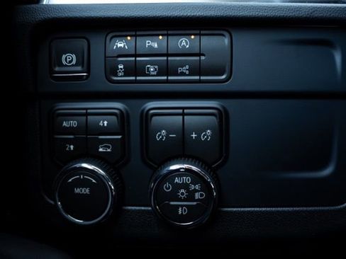 New 2026 Chevrolet Tahoe LT w/ Comfort Package image 18