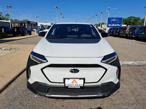 Used 2023 Subaru Solterra AWD image 9