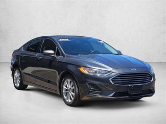 Used 2020 Ford Fusion SE FWD video 2