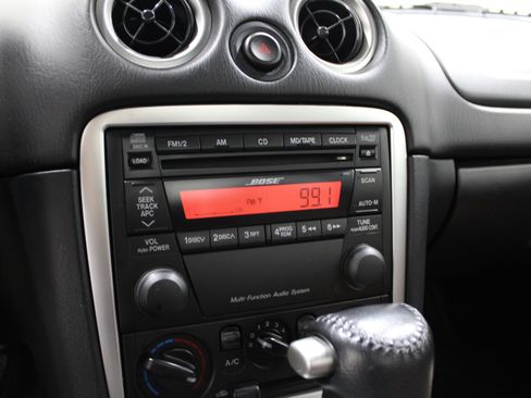 Used 2002 MAZDA MX-5 Miata SE image 12