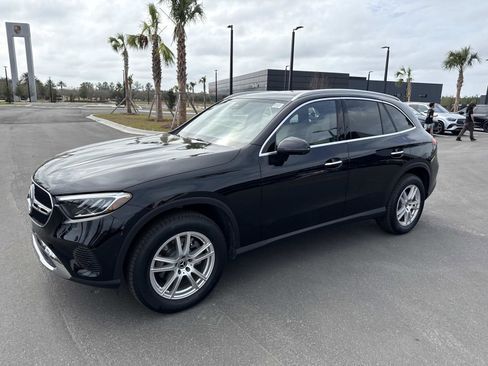 Used 2025 Mercedes-Benz GLC 300 GLC 300 image 7