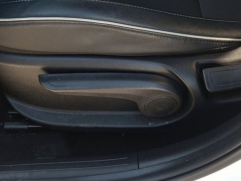 Certified 2022 Kia Forte GT-Line image 25