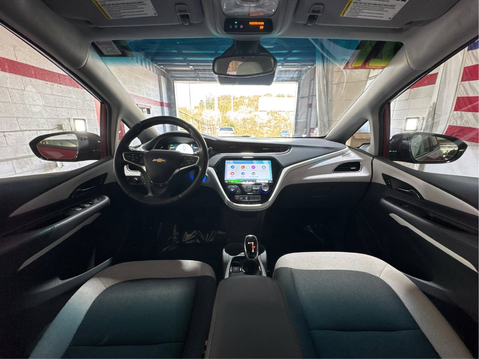Used 2021 Chevrolet Bolt LT FWD image 25