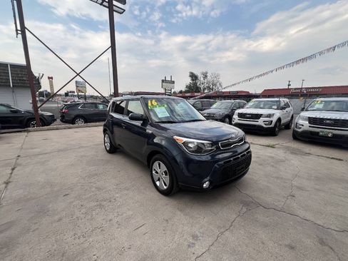 Used 2016 Kia Soul + w/ Eco Package FWD image 1