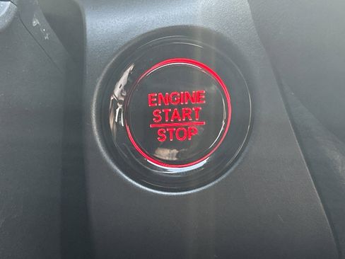 Certified 2026 Honda HR-V LX image 15