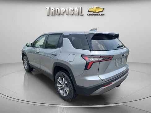 New 2027 Chevrolet Equinox LT FWD image 3