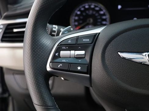 Used 2023 Genesis G70 3.3T w/ Sport Prestige Package AWD/4WD image 20