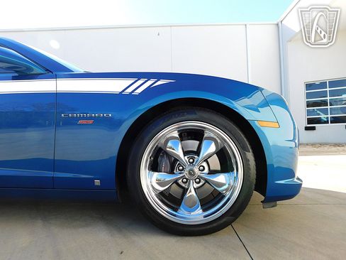 Used 2010 Chevrolet Camaro SS RWD image 33