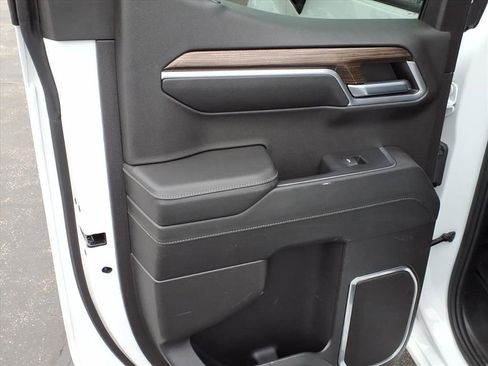 Certified 2024 Chevrolet Silverado 1500 LT image 10