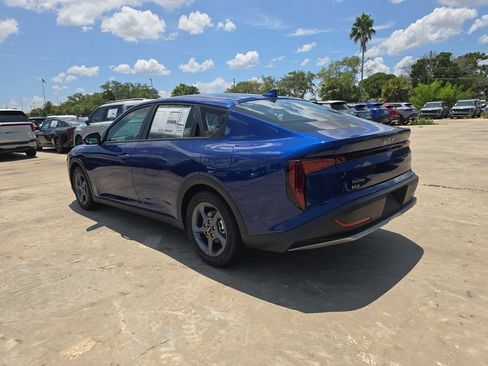 New 2026 Kia K4 FWD image 6